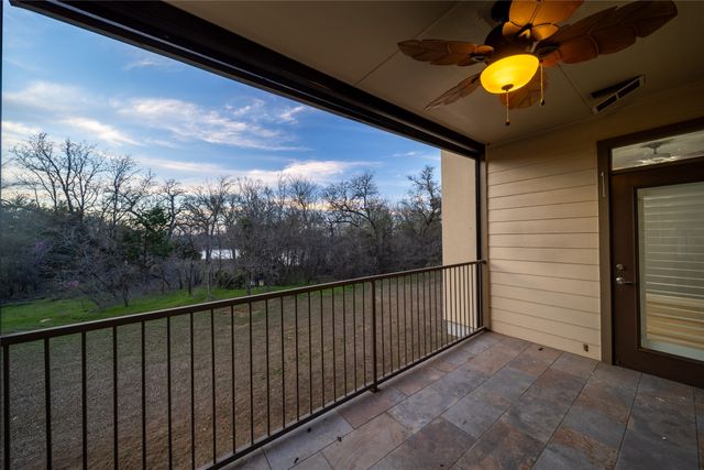 500 Waters Edge Drive 214, Lake Dallas, TX 75065