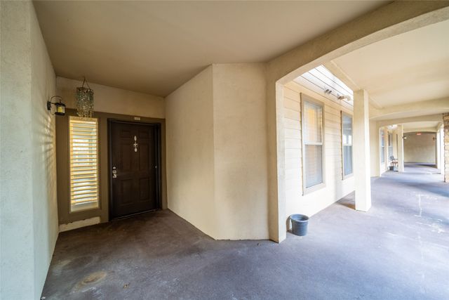 500 Waters Edge Drive 214, Lake Dallas, TX 75065
