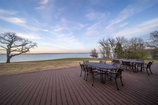 500 Waters Edge Drive 214, Lake Dallas, TX 75065