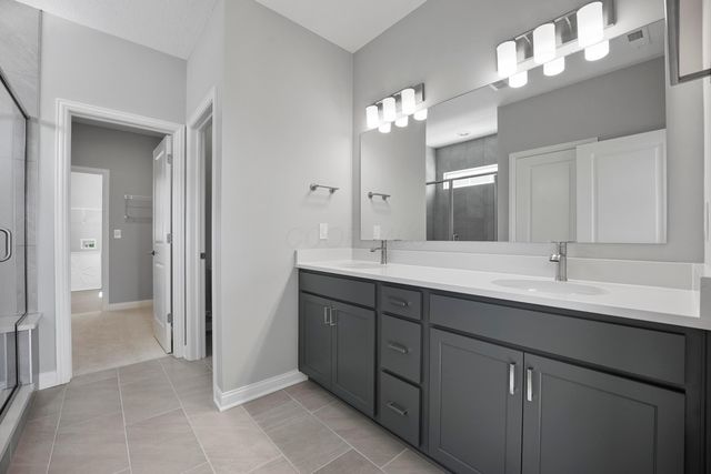 4512 Nonius Drive, Hilliard, OH 43026