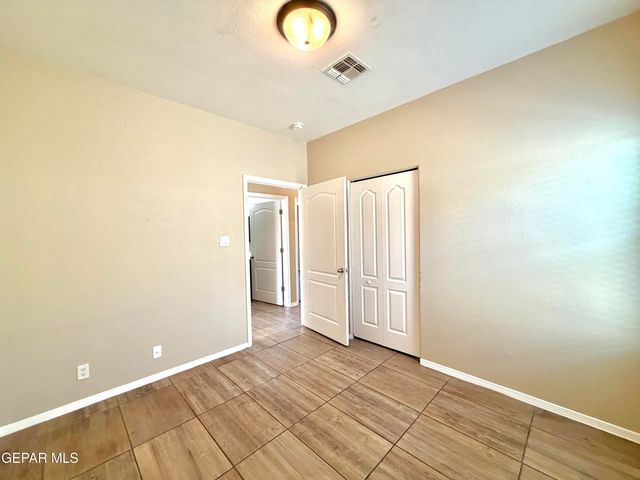 11145 Eleanor Coldwell Lane, Socorro, TX 79927
