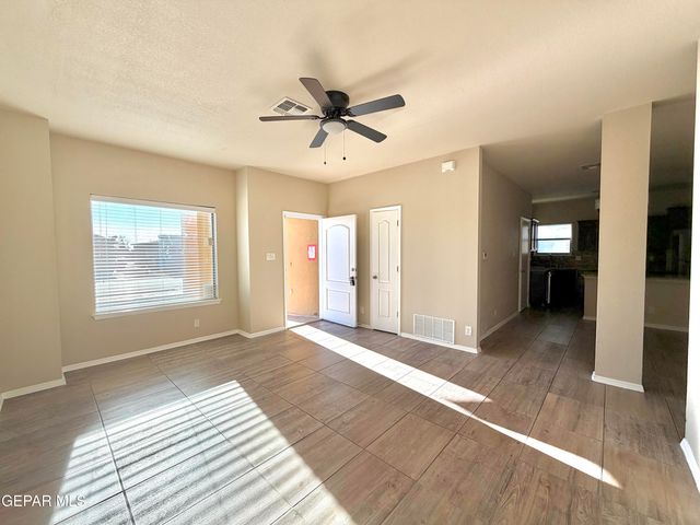 11145 Eleanor Coldwell Lane, Socorro, TX 79927