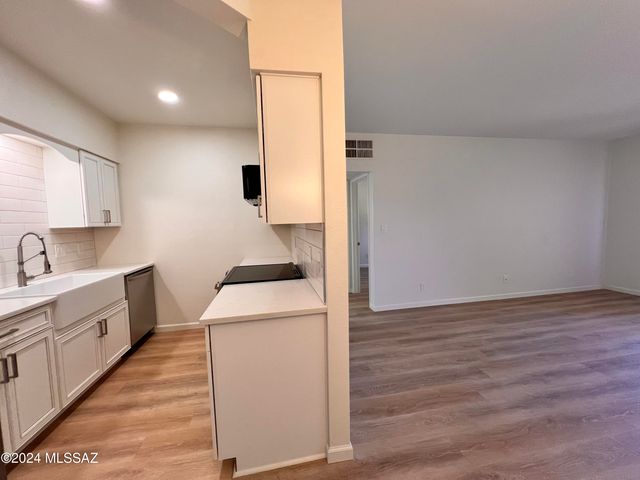 5500 N Valley View Rd Unit 231, Tucson, AZ 85718