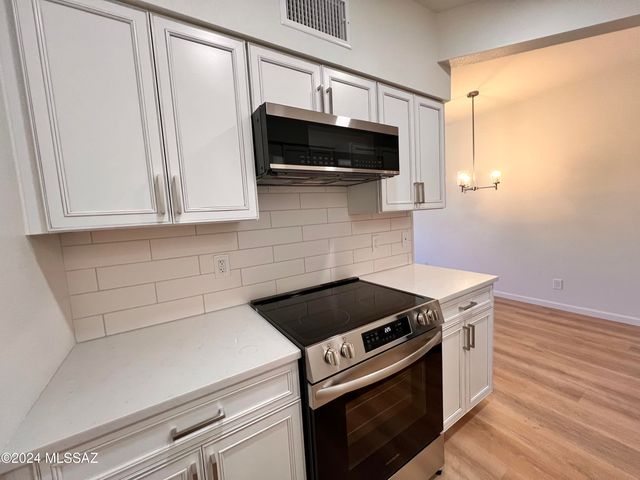 5500 N Valley View Rd Unit 231, Tucson, AZ 85718