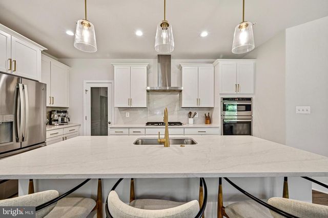 4874 AVOCA AVE, Ellicott City, MD 21043