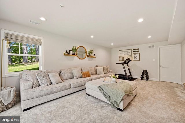 4874 AVOCA AVE, Ellicott City, MD 21043