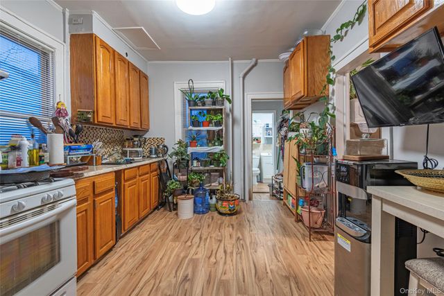 1060 Midland Street, Uniondale, NY 11553