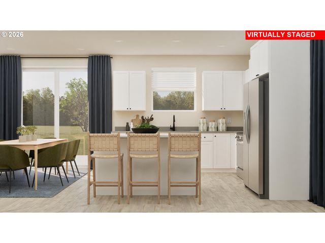 1042 Clemson, Woodburn, OR 97071