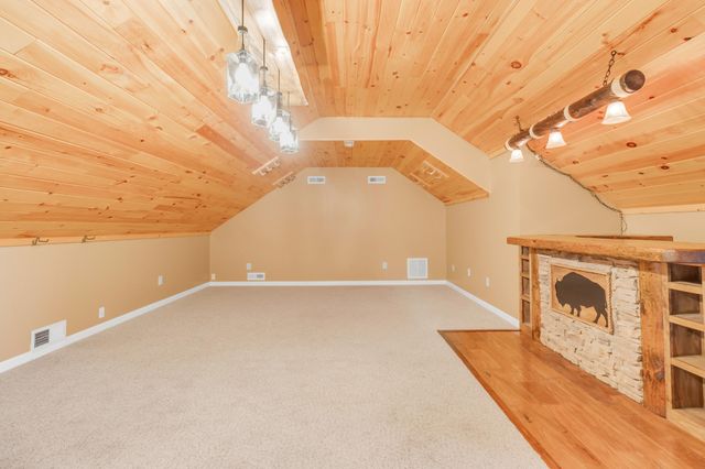 128 County Road 755, Riceville, TN 37370
