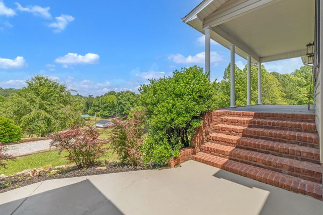 128 County Road 755, Riceville, TN 37370