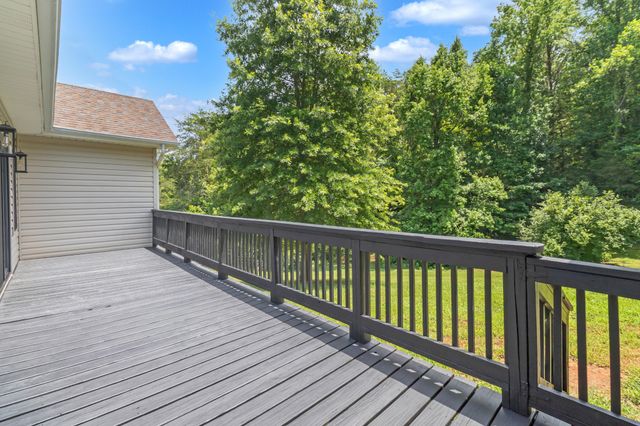 128 County Road 755, Riceville, TN 37370