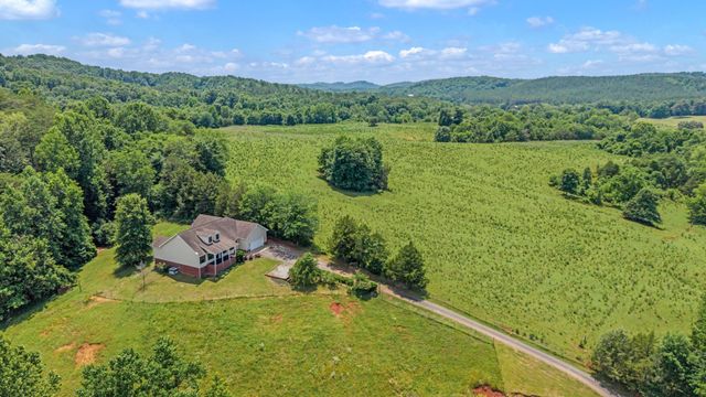 128 County Road 755, Riceville, TN 37370