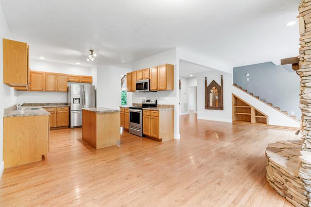 128 County Road 755, Riceville, TN 37370