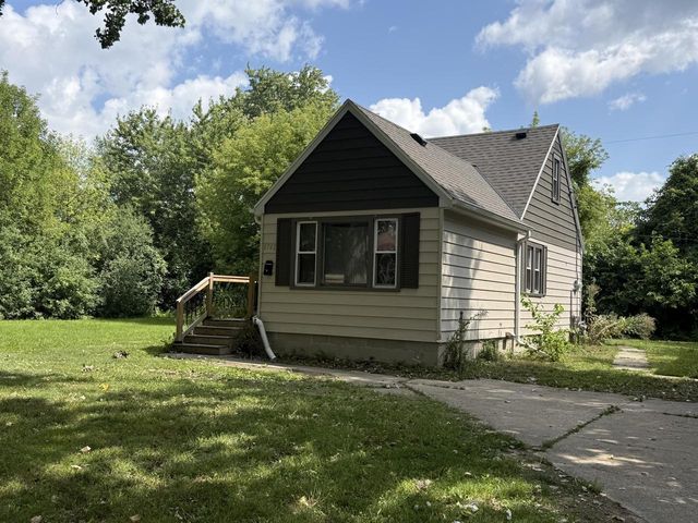 4742 N 46th STREET, Milwaukee, WI 53218