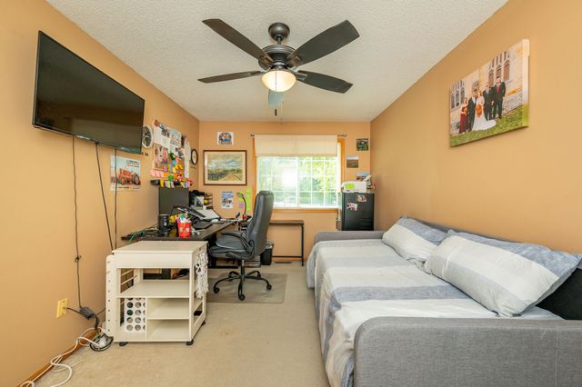 6855 Woodland Avenue 1403, West Des Moines, IA 50266