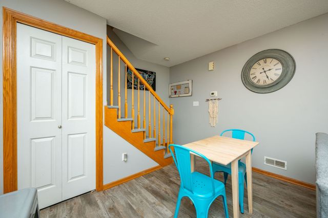 6855 Woodland Avenue 1403, West Des Moines, IA 50266