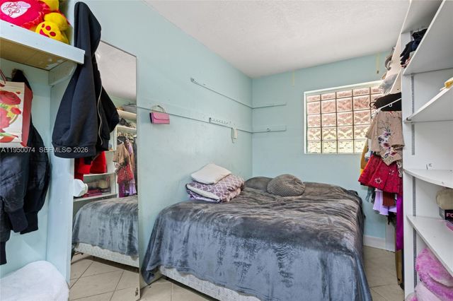 5951 SW 4th St, Miami, FL 33144