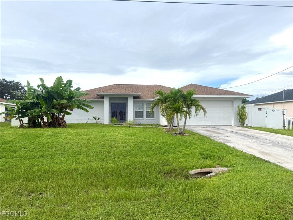 3716 5th ST SW, Lehigh Acres, FL 33976