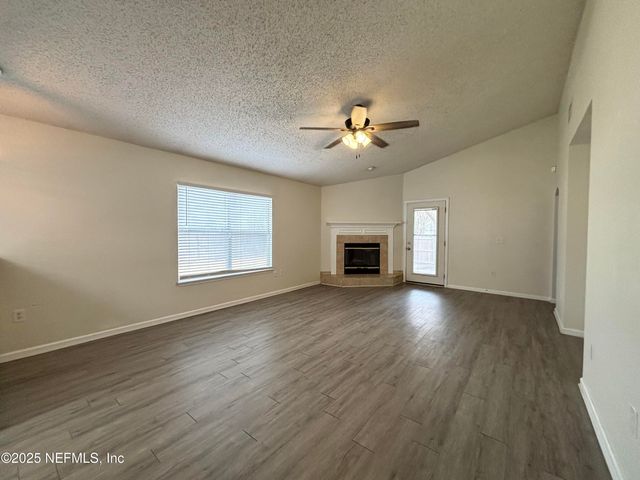 1613 TEABERRY Drive, Middleburg, FL 32068