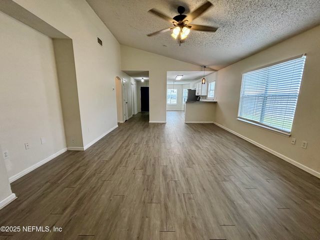 1613 TEABERRY Drive, Middleburg, FL 32068