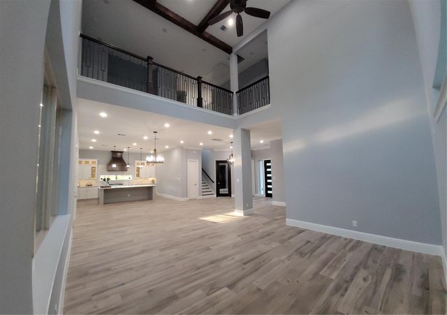 9729 Neuens Road, Houston, TX 77080