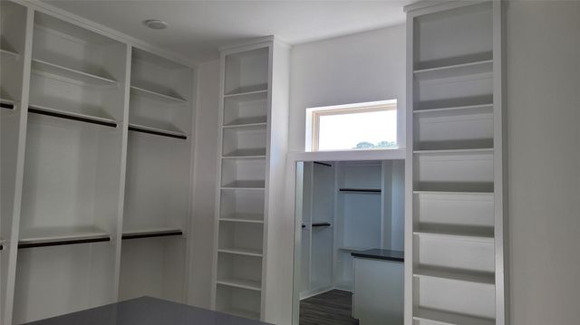 9729 Neuens Road, Houston, TX 77080