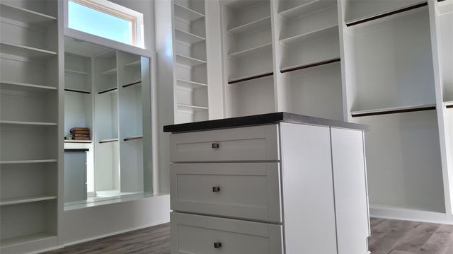 9729 Neuens Road, Houston, TX 77080