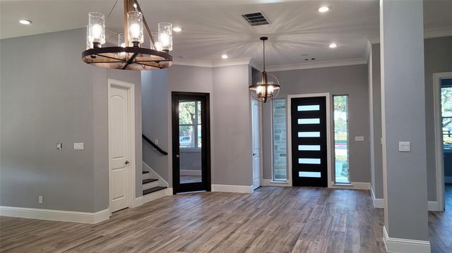 9729 Neuens Road, Houston, TX 77080