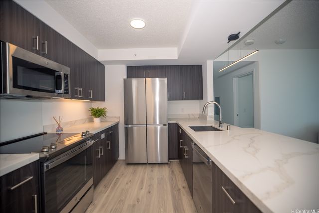 615 Keawe Street 2408, Honolulu, HI 96813