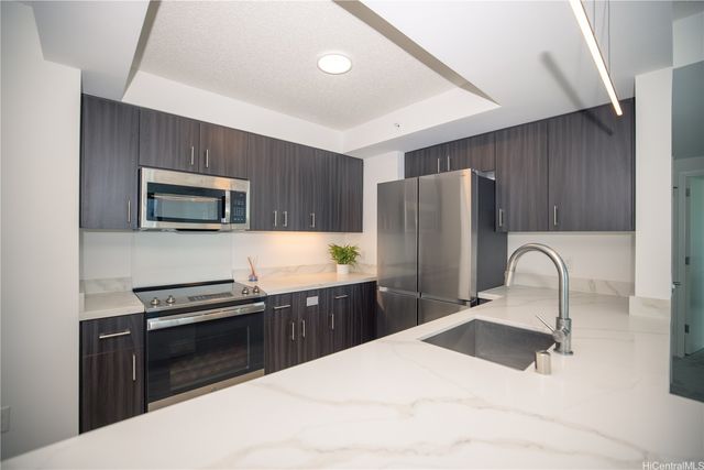 615 Keawe Street 2408, Honolulu, HI 96813