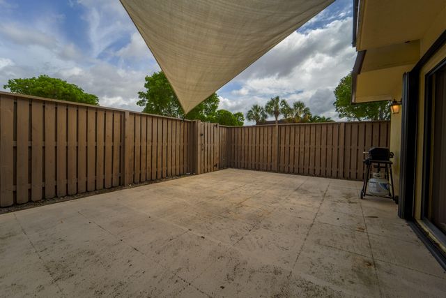 317 3rd Court, Palm Beach Gardens, FL 33410