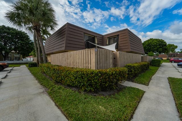 317 3rd Court, Palm Beach Gardens, FL 33410
