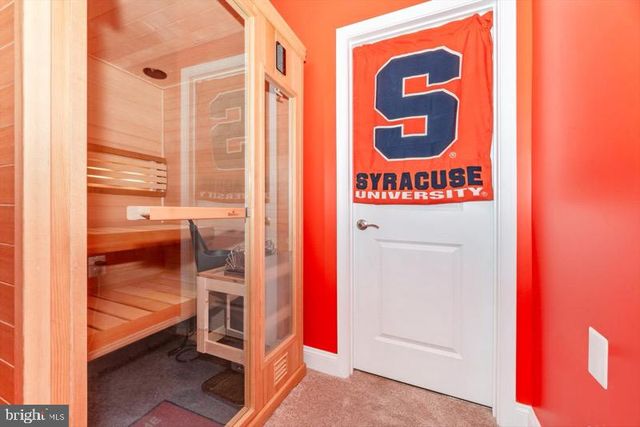 952 HOLDEN RD, Frederick, MD 21701