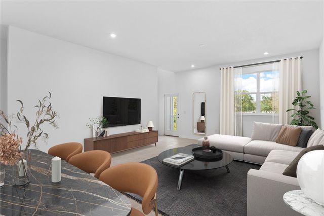 9906 TATE LANE, Tampa, FL 33626