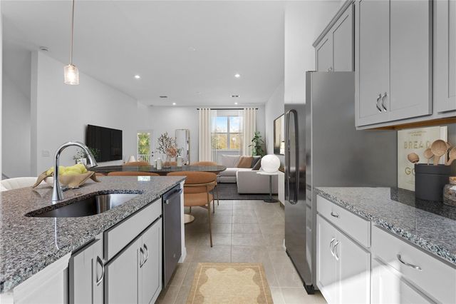 9906 TATE LANE, Tampa, FL 33626