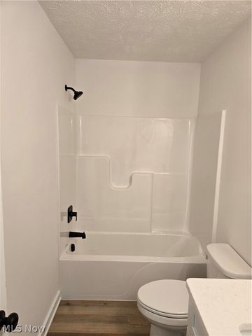 672 E 331st, Eastlake, OH 44095