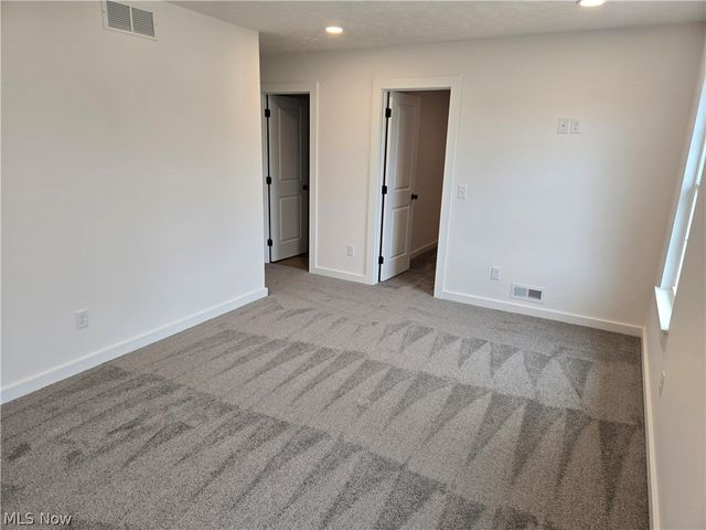 672 E 331st, Eastlake, OH 44095