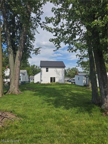 672 E 331st, Eastlake, OH 44095