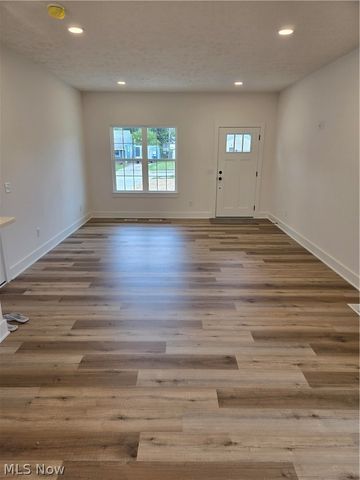 672 E 331st, Eastlake, OH 44095