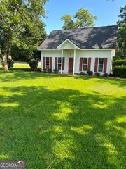 29 GROVE Lane, Claxton, GA 30417