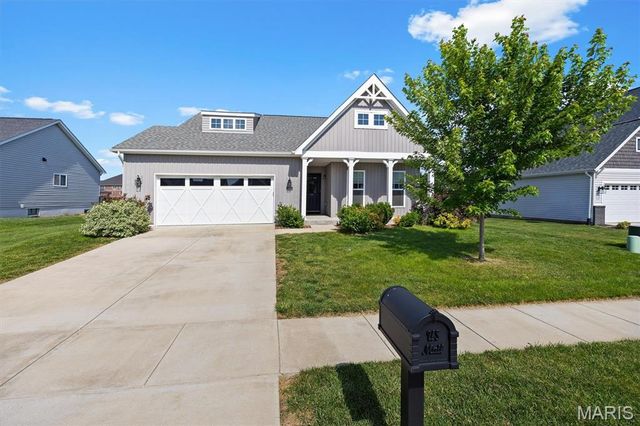 1701 Canopy Crest Circle, Swansea, IL 62226