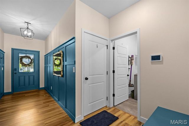 1701 Canopy Crest Circle, Swansea, IL 62226