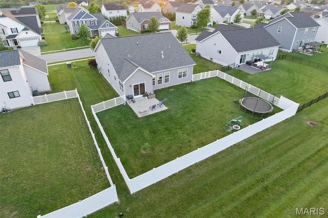 1701 Canopy Crest Circle, Swansea, IL 62226