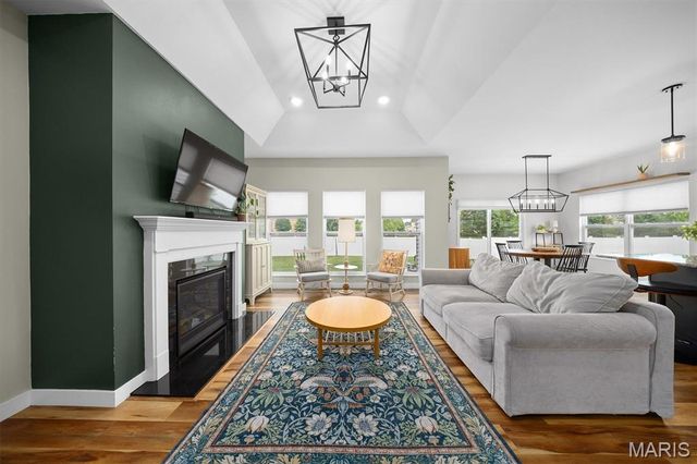 1701 Canopy Crest Circle, Swansea, IL 62226