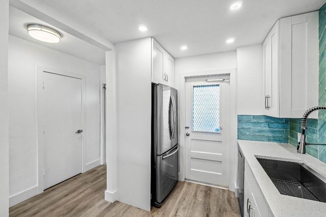 698 NE Spanish River Boulevard 0140, Boca Raton, FL 33431