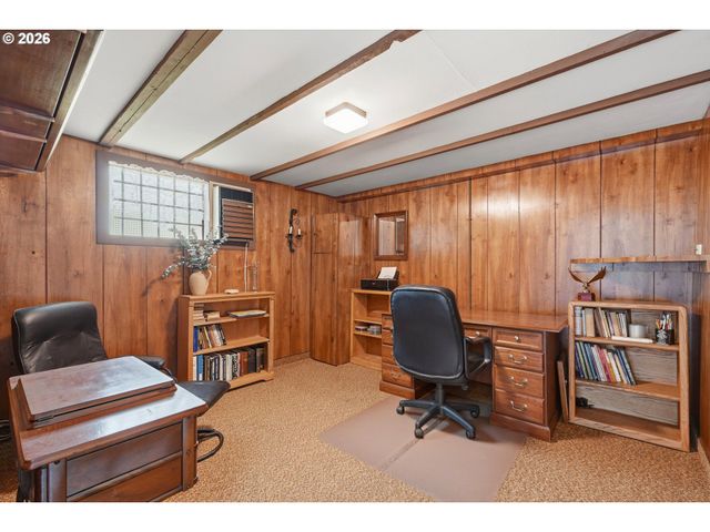 2010 Ne ADAMS St, Camas, WA 98607