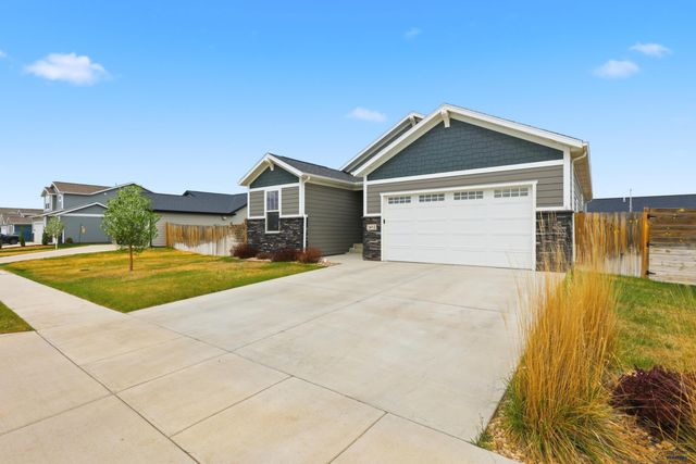 3412 JIM ST, Rapid City, SD 57703