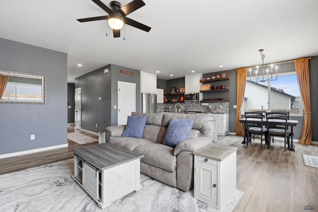 3412 JIM ST, Rapid City, SD 57703