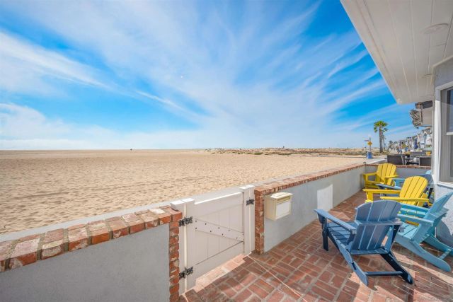 206 E Oceanfront, Newport Beach, CA 92661