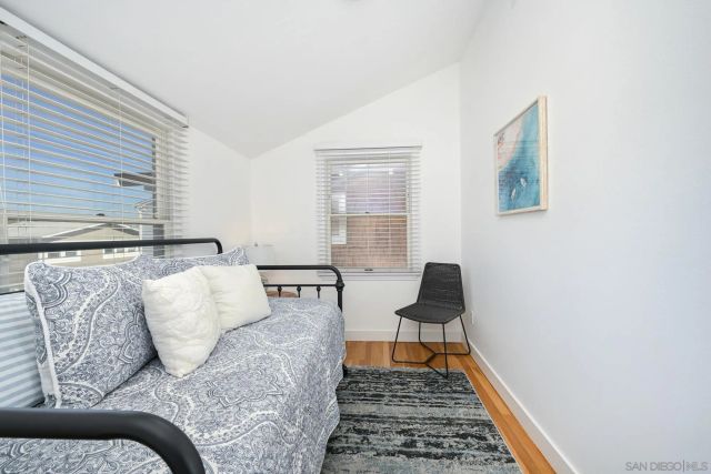 206 E Oceanfront, Newport Beach, CA 92661